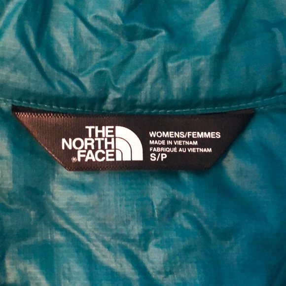 North Face women’s small turquoise jacket - Picture 2 of 2